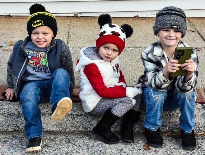 Appomattox holds 30th annual Christmas parade, lighting ceremony