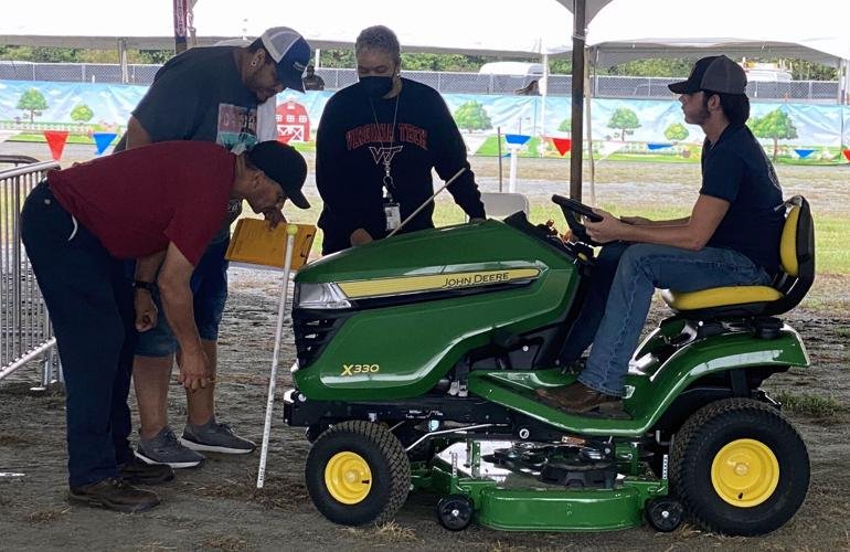 Appomattox FFA members finish well in State Lawn Tractor Contest