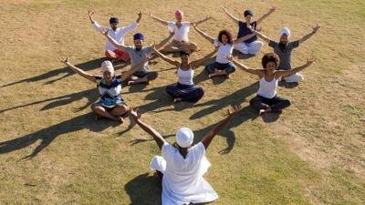 Kundalini Yoga Teachers Live to Serve. What Can We Learn From Them?