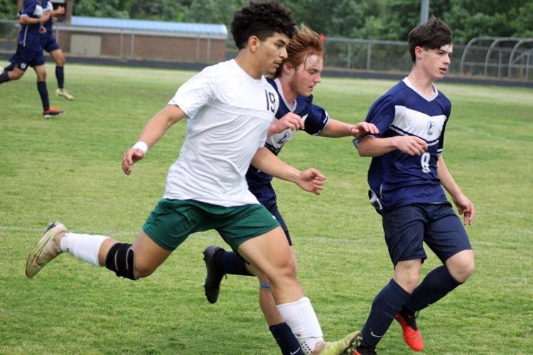Raider boys soccer drops two Dogwood games