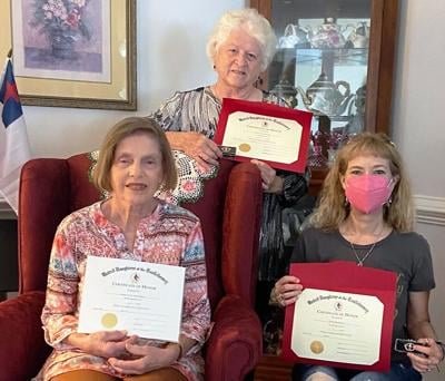 United Daughters of the Confederacy honors four local 10-year members
