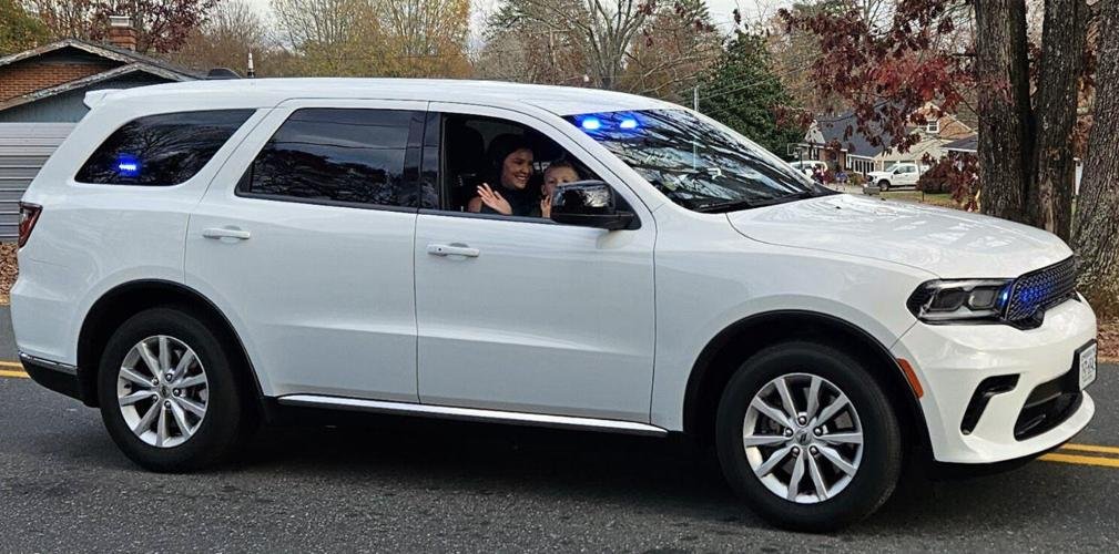 Appomattox holds 30th annual Christmas parade, lighting ceremony