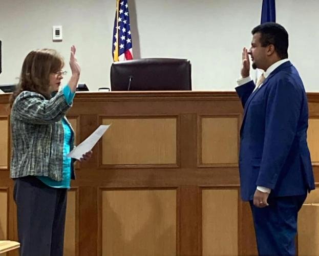 Cardwell takes oath as newest Appomattox Town Council member