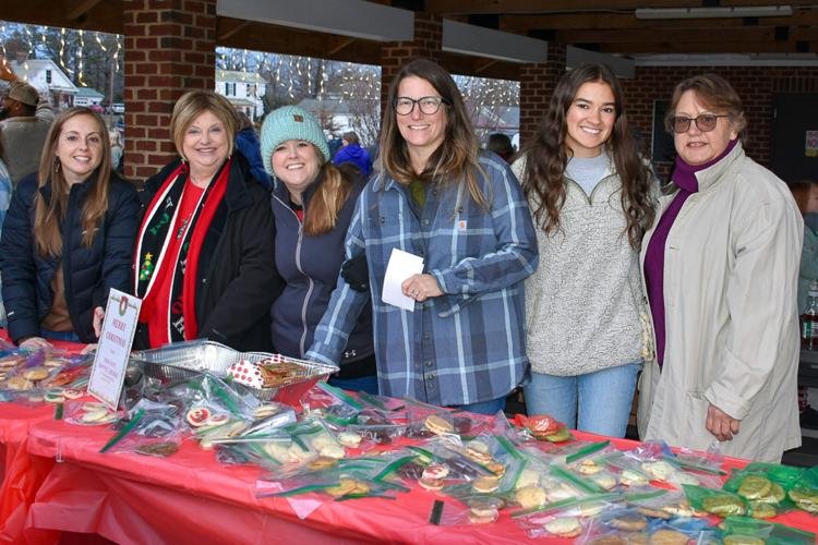 Appomattox holds 30th annual Christmas parade, lighting ceremony