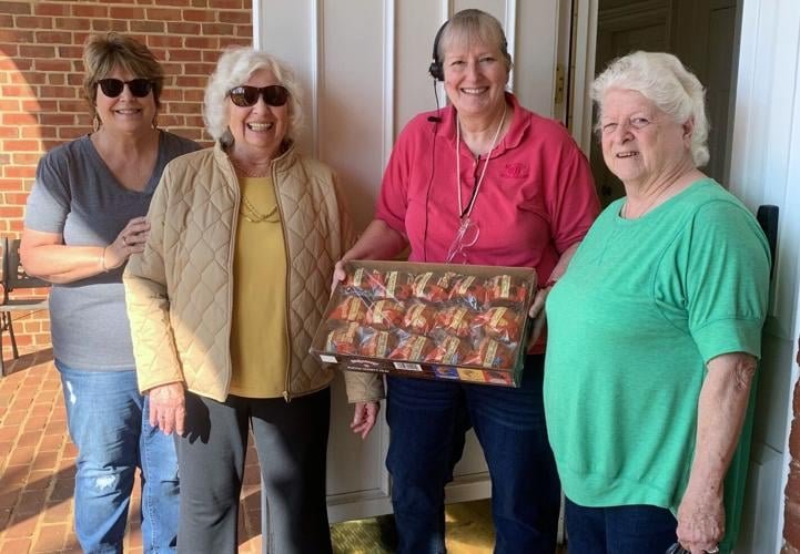 Appomattox United Daughters of the Confederacy thank first responders