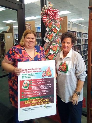 As the Page Turns: Holiday Hustle & Bustle!