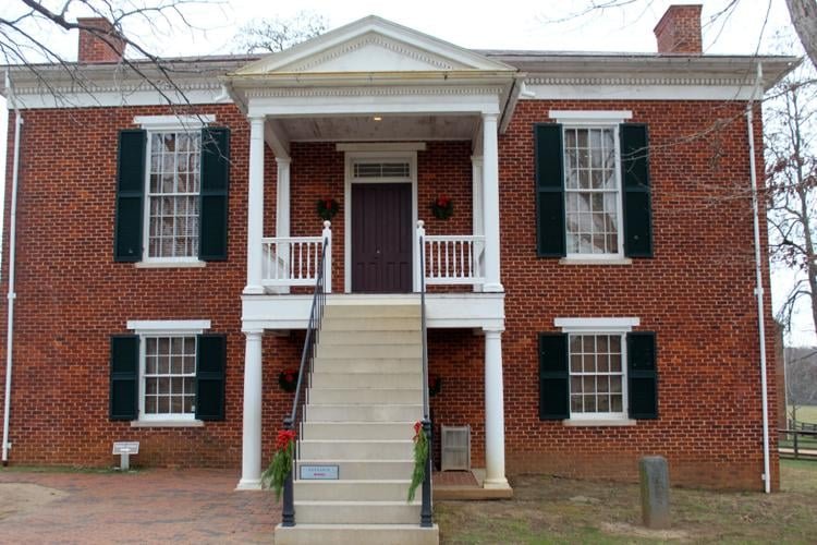 Appomattox Garden Club decorates Appomattox Court House National Historical Park