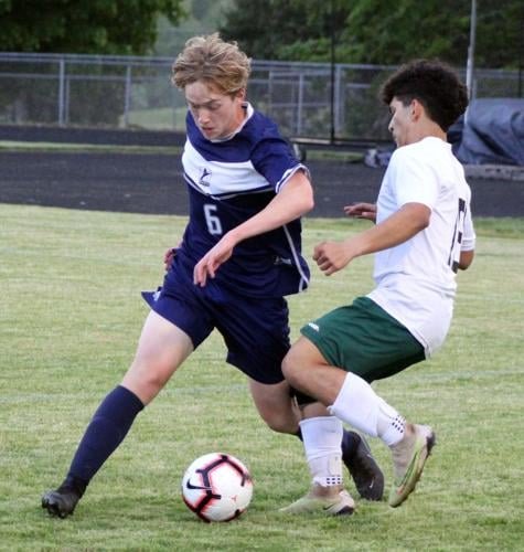 Raider boys soccer drops two Dogwood games