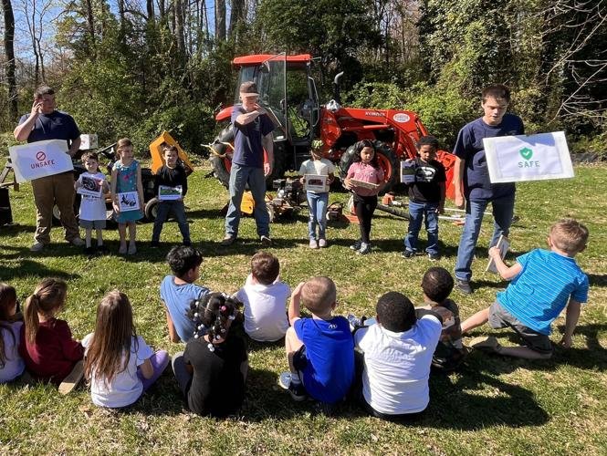 Kindergarten classes take tour of ACHS programs